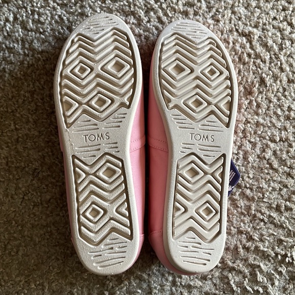 Pink Quartz Pineapple Embroidered TOMS - Picture 5 of 8